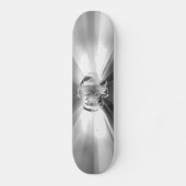 GRELLER SCHÄDEL-SILBER-SURFER SKATEBOARD (Vorderseite)