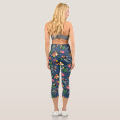 Gremlins™ 80er Retrowave-Muster Capri Leggings (Rückseite)