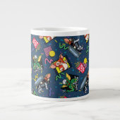 Gremlins™ 80er Retrowave-Muster Jumbo-Tasse (Vorderseite)