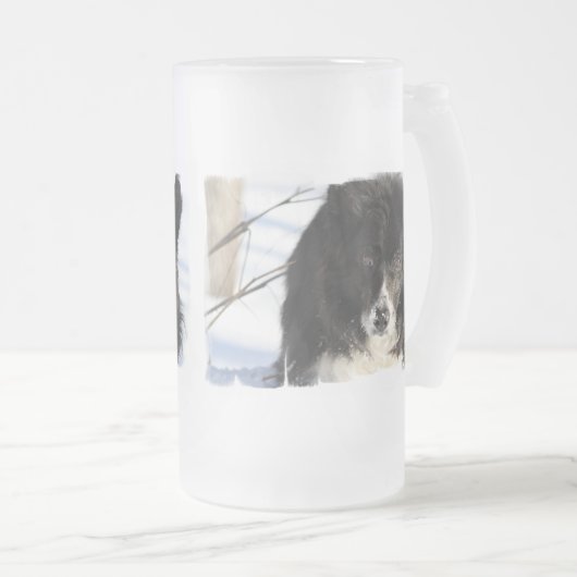 Grenzcollie-Hundemattierte Tasse (VorderseiteRechts)