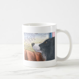Grenzcolliehund wartete in Auto Kaffeetasse