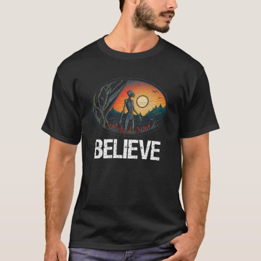 Grey Alien Believe Extraterrestials Science Fic T-Shirt (Vorderseite)