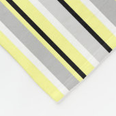 Grey and Yellow Stripes Fleecedecke (Ecke)