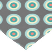 Grey Combincles by Shirley Taylor Tischdecke (Schrägansicht)