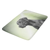Grey Geometric Dog auf Green Badematte (Schrägansicht)