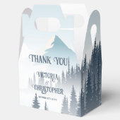 Grey Mountain Fog Forest Wilderness Winter Wedding Geschenkschachtel (Geöffnet)