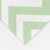 Grey und Grey Polka Dot Zickzack Monogram Fleecedecke (Ecke)