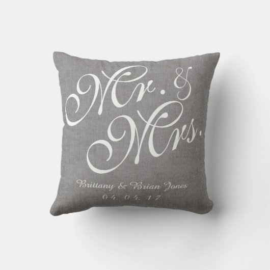 Grey White Linen Mr. and Mrs Wedding Pillow Kissen (Rückseite)