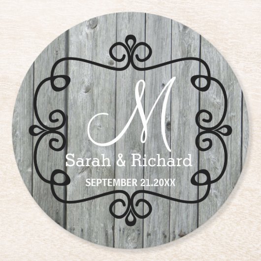 Grey Wood Country Wedding Monogram Runder Pappuntersetzer (Vorderseite)