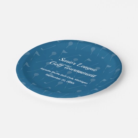 GreyBlue Golf Ball/Flag Pattern Pappteller (Schrägansicht)