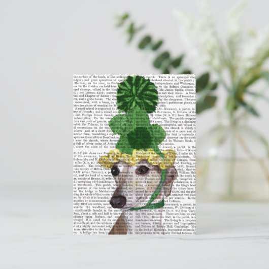 Greyhound in Grüner Nylonhut 2 Postkarte (Stehend Vorderseite)