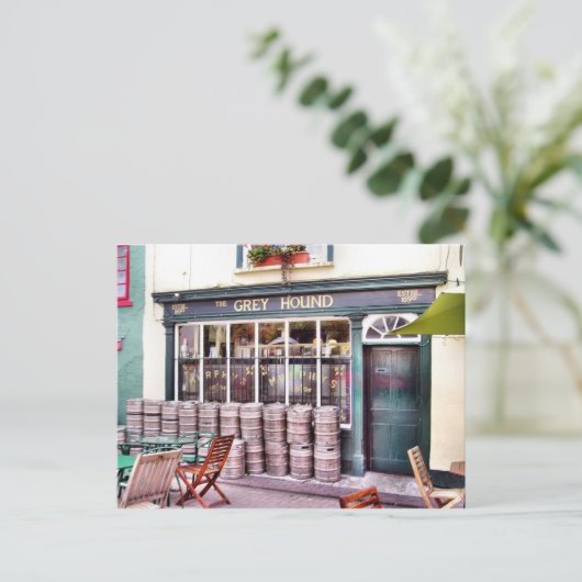 Greyhound Irish Pub Postcard Postkarte (Stehend Vorderseite)