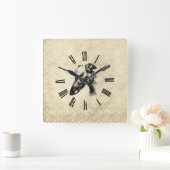 Greyhound Portrait on Elegant Ivory Damask Quadratische Wanduhr (Zuhause)