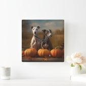 Greyhound Puppy Autumn Delight Pumpkin Quadratische Wanduhr (Zuhause)