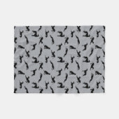 Greyhound Silhouetten Schwarz auf Grau Fleecedecke (Vorderseite (Horizontal))