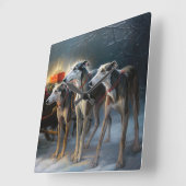 Greyhound Snowy Sleigh Weihnachtsdekor Quadratische Wanduhr (Winkel)