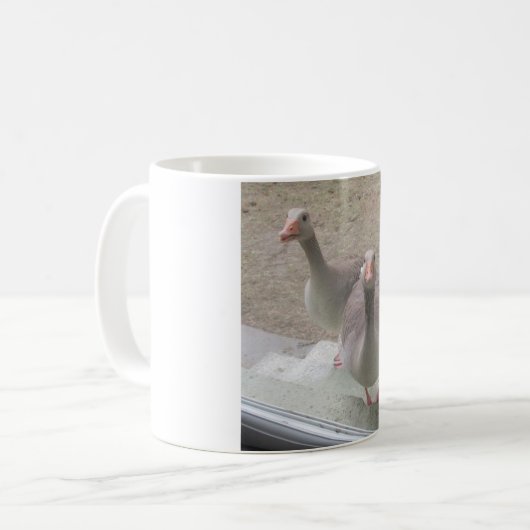 Greylag Gänse White Coffee Tasse (Vorderseite Links)