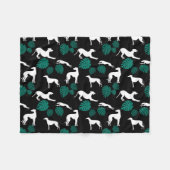 Greyt Greyhound Silhouetten mit Monstera-Blätter Fleecedecke (Vorderseite (Horizontal))