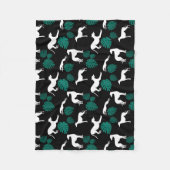 Greyt Greyhound Silhouetten mit Monstera-Blätter Fleecedecke (Vorderseite)