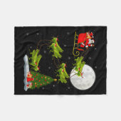 Grhopper Santa Sleigh Flying Funny Magical Christm Fleecedecke (Vorderseite (Horizontal))