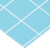 Grid Light Blue und White Tischdecke (Schrägansicht)