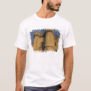 Griechenland, Rhodos-Stadt. Blick auf den Palast d T-Shirt