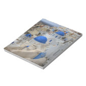 Griechenland, Santorin. Glockenturm und blaue Kupp Notizblock (Rotiert)