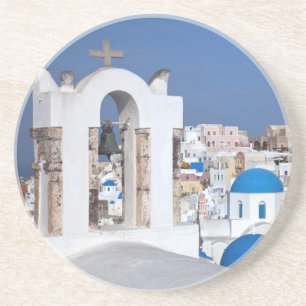 Griechenland, Santorini. Glockenturm und blaue Kup Getränkeuntersetzer