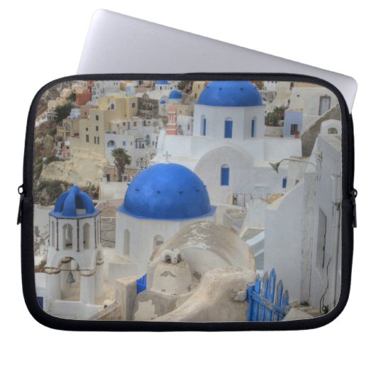 Griechenland, Santorini. Glockenturm und blaue Kup Laptopschutzhülle (Vorderseite)