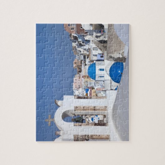 Griechenland, Santorini. Glockenturm und blaue Kup Puzzle (Vertikal)