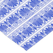 Griechisch Fret Arabesque Blue, Ihr Name, personal Tischdecke (Schrägansicht)