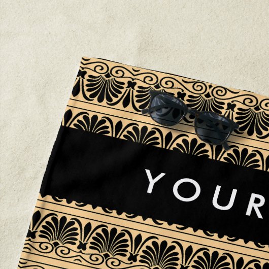 Griechisch Fret Arabesque Brown, Ihr Name, persona Strandtuch (Beispiel)