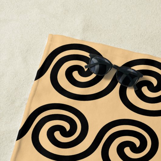 Griechisch Meander Key Waves Muster Brown Strandtuch (Beispiel)