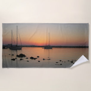 Griechische Boote im Cyclades Sunset Beach Handtuc Strandtuch