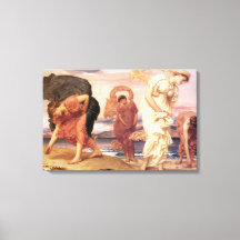 Griechische Mädchen sammeln Kiesel am Strand