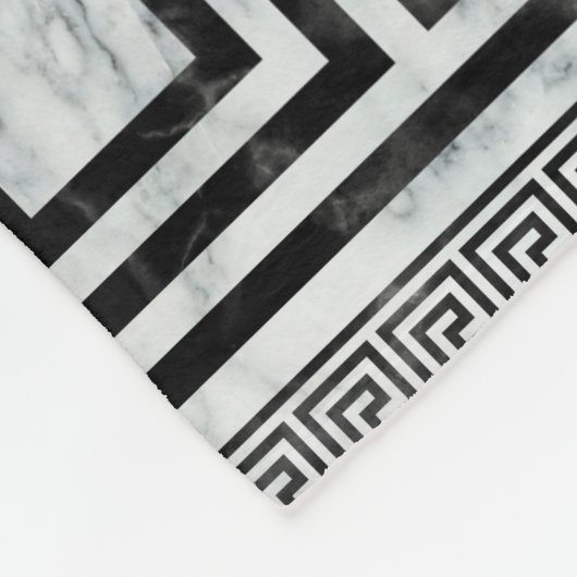 Griechischer Mäander - Schwarz-Weiß-Marmor mit gri Fleecedecke (Ecke)