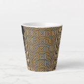 Griechischer Meander Key Brown, Ihr Name, personal Milchtasse (Vorderseite)