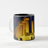 Griechischer Tempel nachts mit Gelbs und Orangen Zweifarbige Tasse (Vorderseite Links)