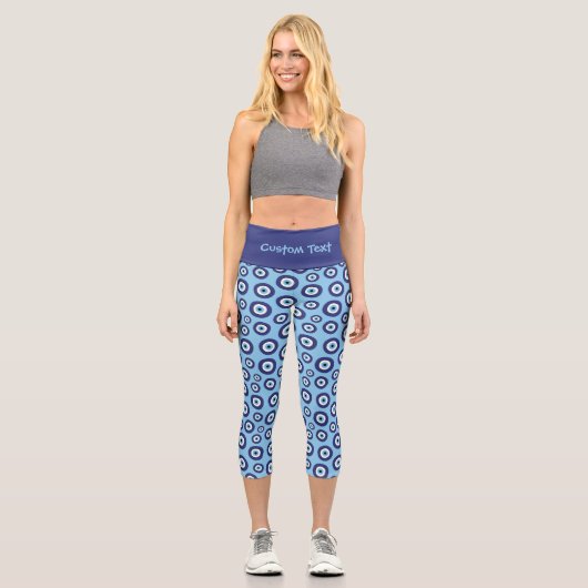 Griechisches Evil Eye Muster Capri Leggings (Vorderseite)
