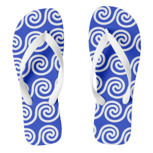 Griechisches Mäander-Schlüsselwellen-Muster Blau Badesandalen