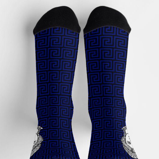 Griechisches Muster in Socken mit blauer und schwa (Oben)