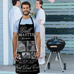 Grill Master Father Foto Collage Schürze<br><div class="desc">Elegante Väter tagsüber Schürze mit 5 Bildern von Ihren wunderschönen Kindern,  dem Titel "Grillmeister" und Ihrem Namen,  den Kindernamen und dem niedlichen Sprichwort,  das "Bester Vater aller Zeiten,  einige Männer sind geboren,  Vater zu sein". Der gesamte Text ist vollständig editierbar,  sodass er jederzeit für den Anzug personalisiert werden kann.</div>