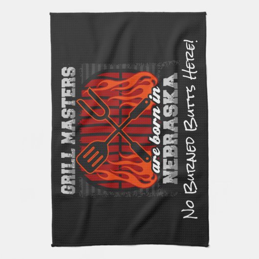 Grill Masters sind in Nebraska Geboren und fügen e Geschirrtuch (Vertikal)
