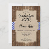 Grillen der Graduierungspartei Invite Blue Gingham Einladung (Vorderseite)
