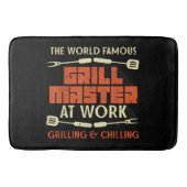Grillmeister bei der Arbeit Grillabkühlung Funny G Badematte (Vorderseite)