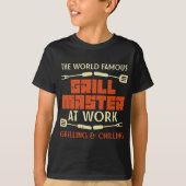 Grillmeister bei der Arbeit Grillabkühlung Funny G T-Shirt (Vorderseite)