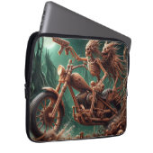 Grimbone und Skulldust montierten ihren großen Cho Laptopschutzhülle (Vorne Rechts)