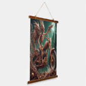 Grimbone und Skulldust montierten ihren großen Cho Wandteppich Mit Holzrahmen (Gewinkelt)