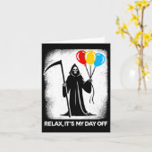 Grimischer Sensenmann Day Off Funny Halloween Funn Karte (Gelbe Blume)