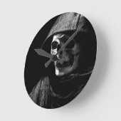 Grimmiger Sensenmann Skull Runde Wanduhr (Winkel)
